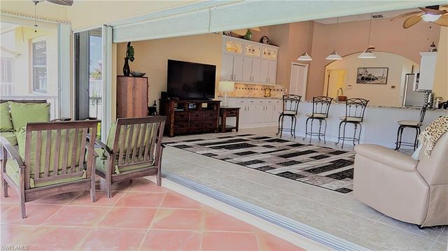 5471 Harborage DR, Fort Myers, FL 33908