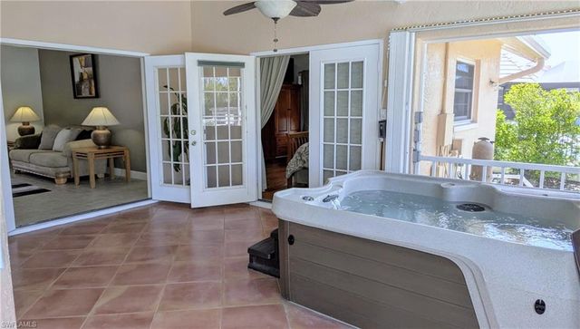 5471 Harborage DR, Fort Myers, FL 33908