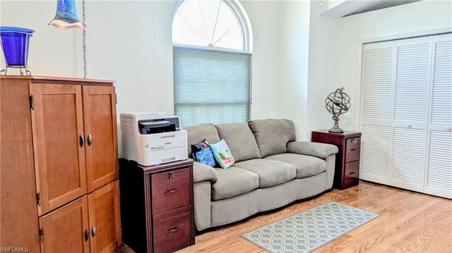 5471 Harborage DR, Fort Myers, FL 33908