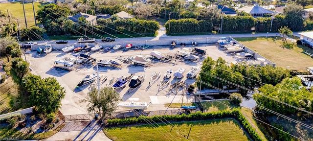 5471 Harborage DR, Fort Myers, FL 33908