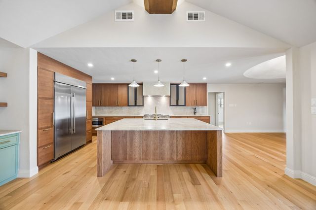 7023 Brookshire Drive, Dallas, TX 75230