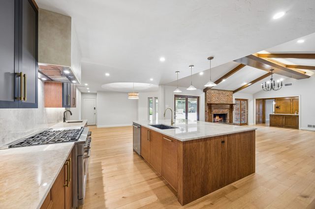 7023 Brookshire Drive, Dallas, TX 75230