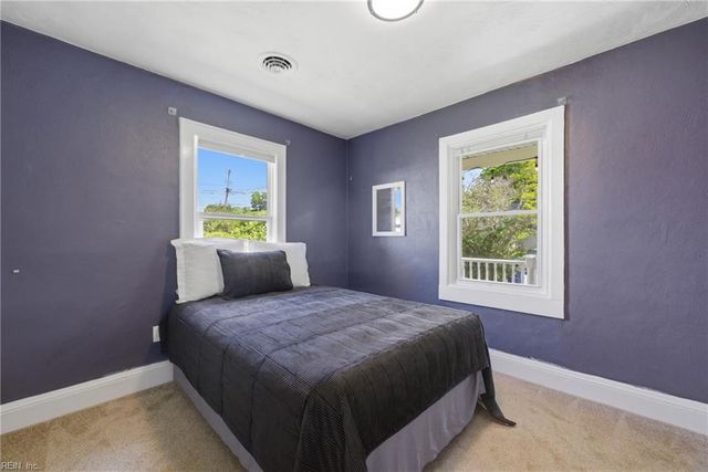 3715 Essex CIR, Norfolk, VA 23513