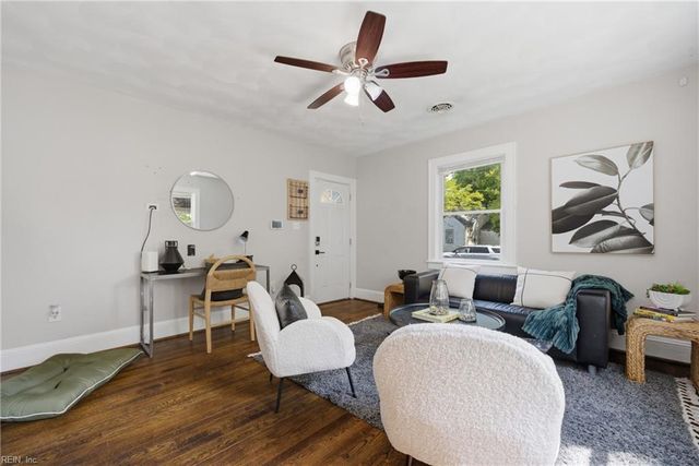 3715 Essex CIR, Norfolk, VA 23513