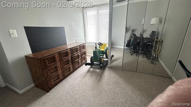 36014 Chapel Court 27, Clinton Township, MI 48035