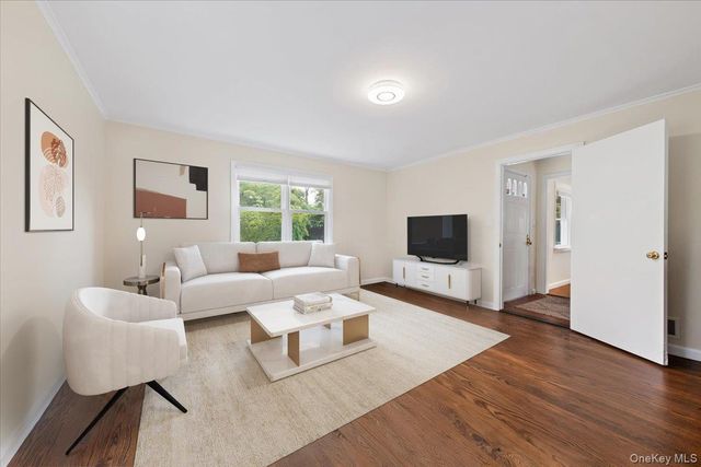 145 Woodlands Avenue, White Plains, NY 10607