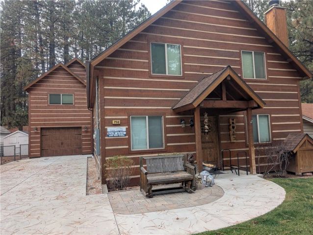750 Elm Street, Big Bear Lake, CA 92315