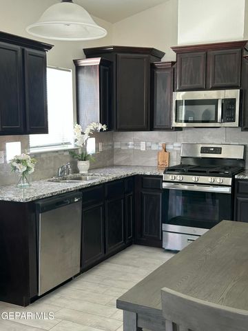 14316 CHRIS ZINGO Lane, El Paso, TX 79928