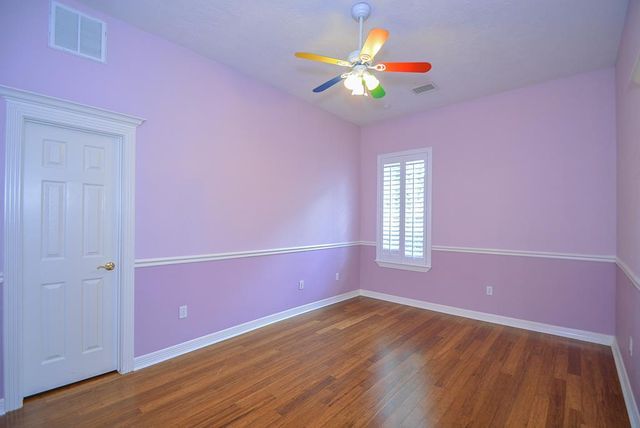 2326 Walnut Bend Lane, Houston, TX 77042