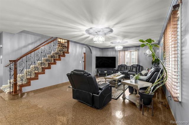 7718 Steadman Street, Dearborn, MI 48126