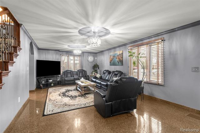 7718 Steadman Street, Dearborn, MI 48126