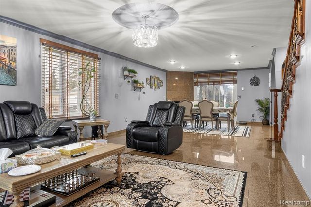 7718 Steadman Street, Dearborn, MI 48126