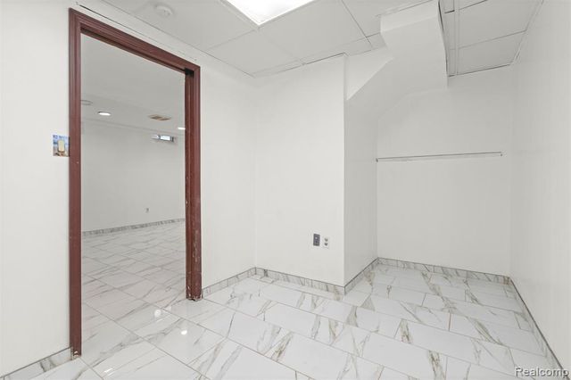 7718 Steadman Street, Dearborn, MI 48126