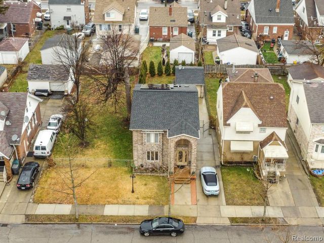 7718 Steadman Street, Dearborn, MI 48126