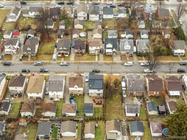 7718 Steadman Street, Dearborn, MI 48126