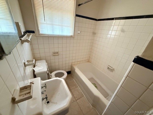 1 Courtland Drive, Montgomery, AL 36105