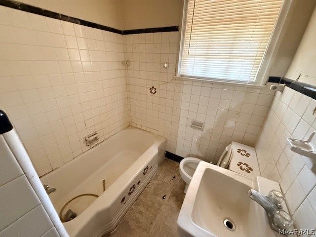 1 Courtland Drive, Montgomery, AL 36105