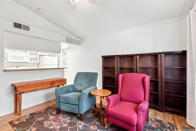 11610 Vance Jackson Rd Apt 202, San Antonio, TX 78230