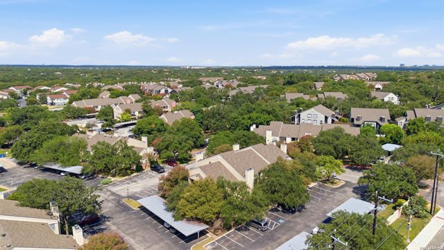 11610 Vance Jackson Rd Apt 202, San Antonio, TX 78230