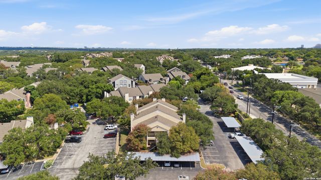 11610 Vance Jackson Rd Apt 202, San Antonio, TX 78230
