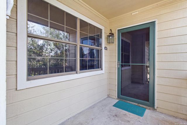 11610 Vance Jackson Rd Apt 202, San Antonio, TX 78230