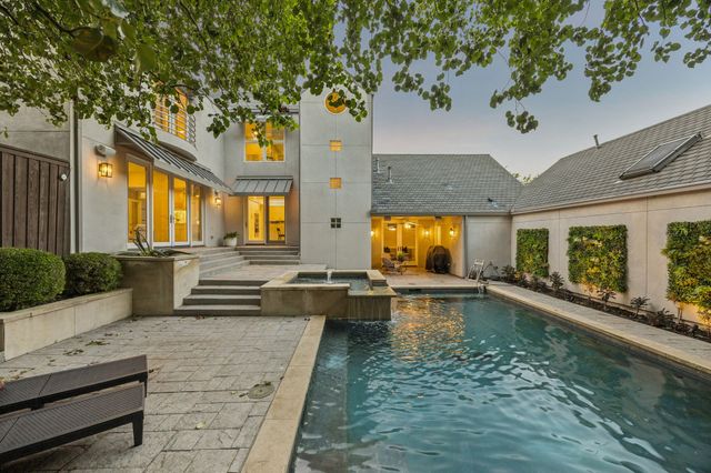 7030 Blackwood Drive, Dallas, TX 75231