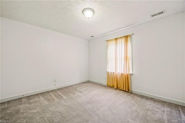 117 Benjamins CT, Seaford, VA 23696