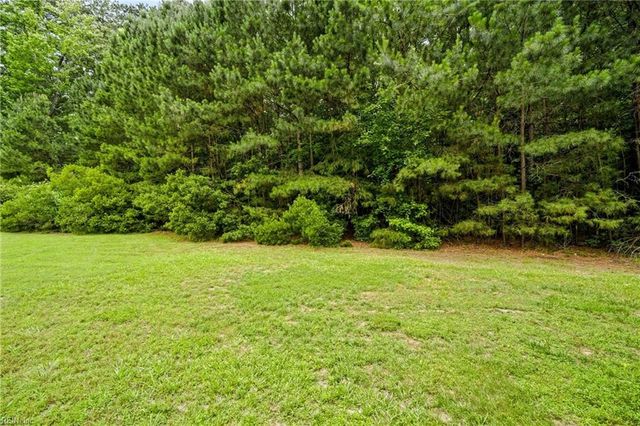 117 Benjamins CT, Seaford, VA 23696