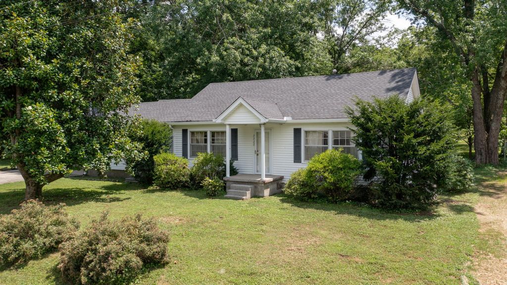 222 Hatchett Hollow Rd, Cornersville, TN 37047