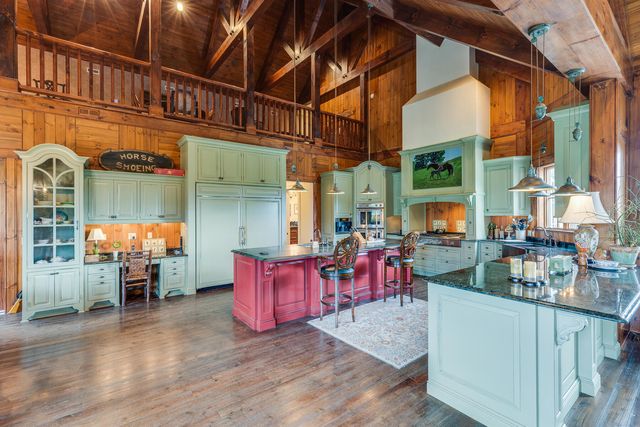 18325 Horton Highway, Fall Branch, TN 37656