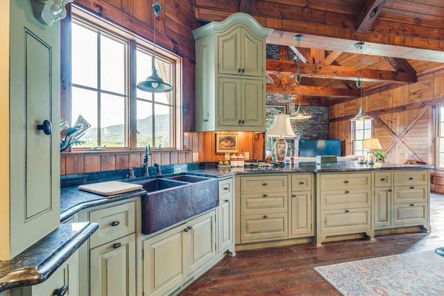 18325 Horton Highway, Fall Branch, TN 37656