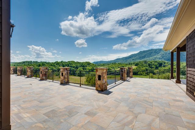 18325 Horton Highway, Fall Branch, TN 37656