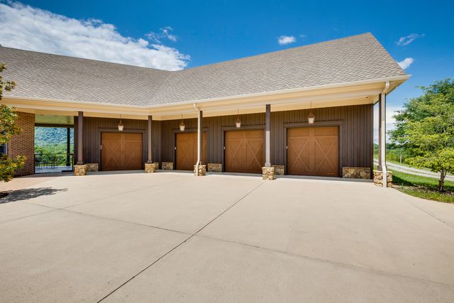 18325 Horton Highway, Fall Branch, TN 37656
