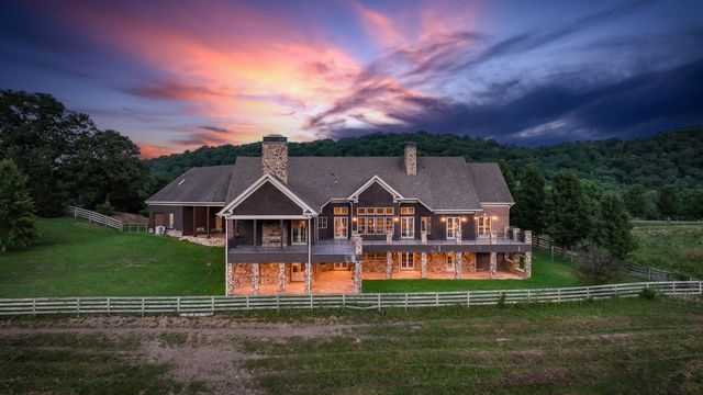 18325 Horton Highway, Fall Branch, TN 37656