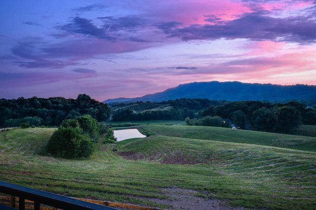 18325 Horton Highway, Fall Branch, TN 37656