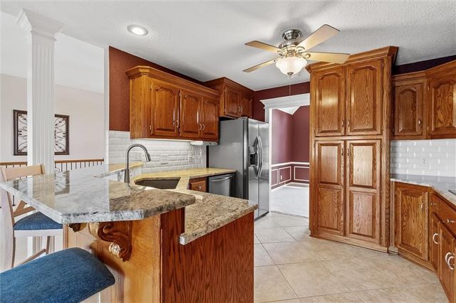 2113 Bradford Place, Excelsior Springs, MO 64024