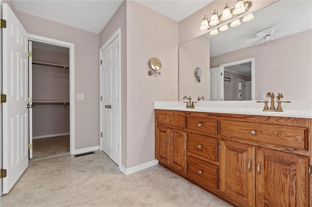 2113 Bradford Place, Excelsior Springs, MO 64024