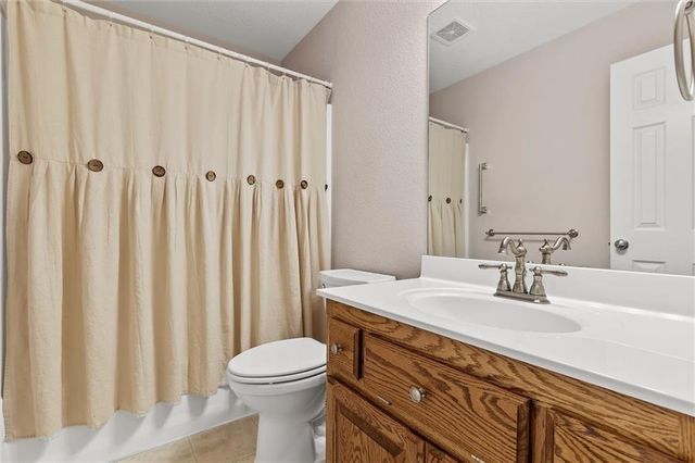 2113 Bradford Place, Excelsior Springs, MO 64024