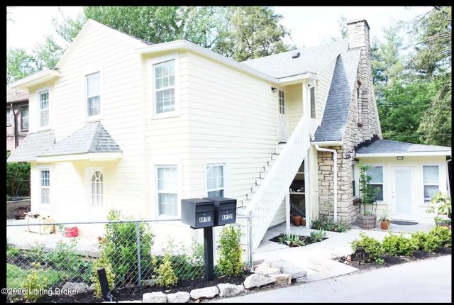 2468 Grinstead Dr, Louisville, KY 40204