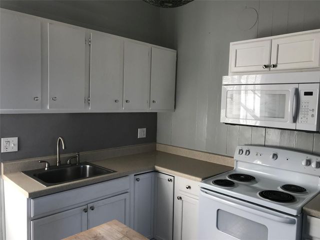 2127 Avenue K UP, Galveston, TX 77550