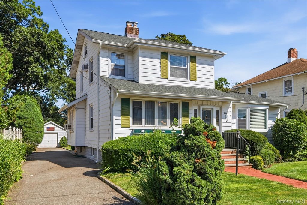 410 Clinton Street, Bellmore, NY 11710 — photo 3