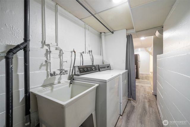 3741 SW 106th Street, Seattle, WA 98146