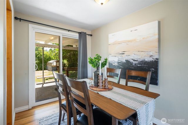 3741 SW 106th Street, Seattle, WA 98146