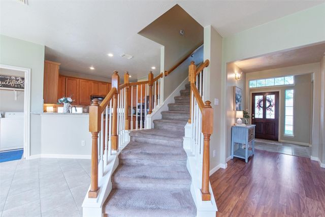 202 Mariner Cove Court, League City, TX 77573