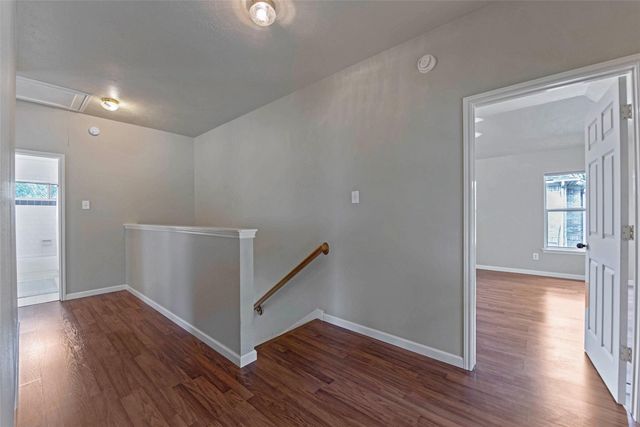 202 Mariner Cove Court, League City, TX 77573