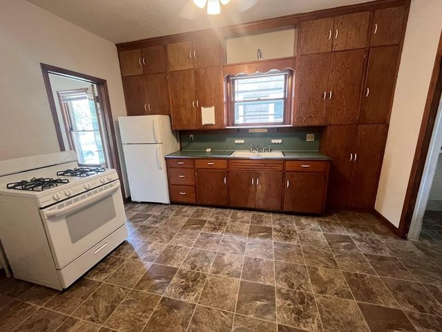 24 S 2nd Street, Madison, WI 53704