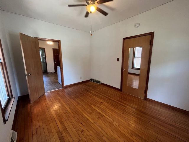 24 S 2nd Street, Madison, WI 53704