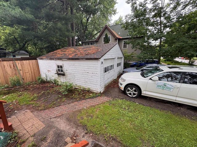 24 S 2nd Street, Madison, WI 53704