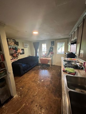 756 County Road 5003, Cleveland, TX 77327