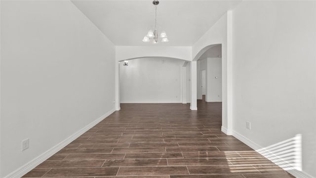 6439 Brimridge Lane, Houston, TX 77048